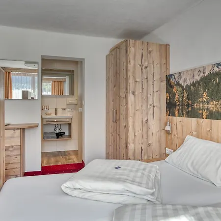 Jaegerhof Hotel 3*