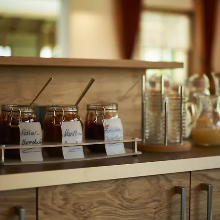 Jaegerhof Отель