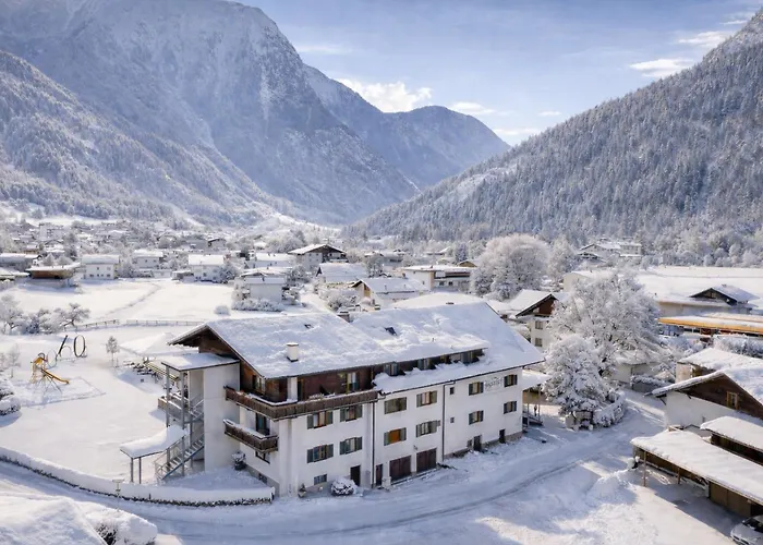 Hotel Jaegerhof Oetz