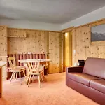 Jaegerhof 3* اوتز