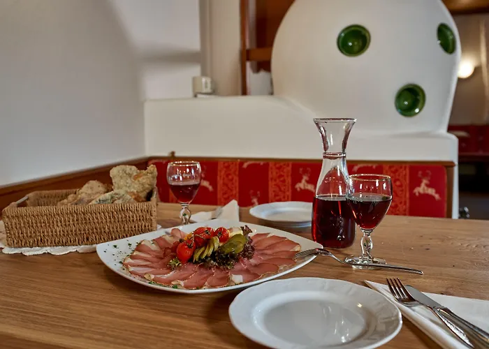 Jaegerhof Szálloda 3*